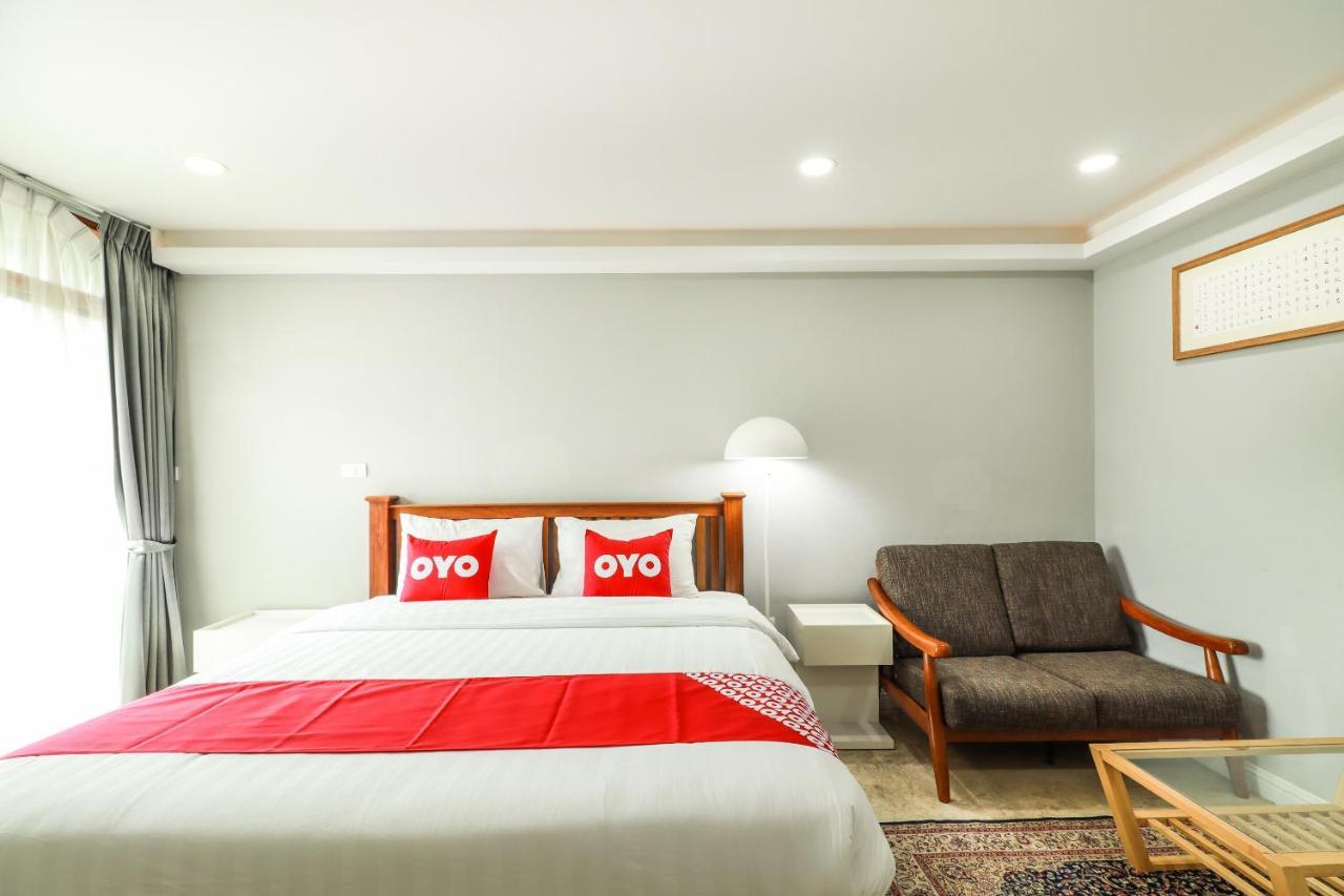 Oyo 150 3Q Chiangmai Residence Чиангмай Екстериор снимка