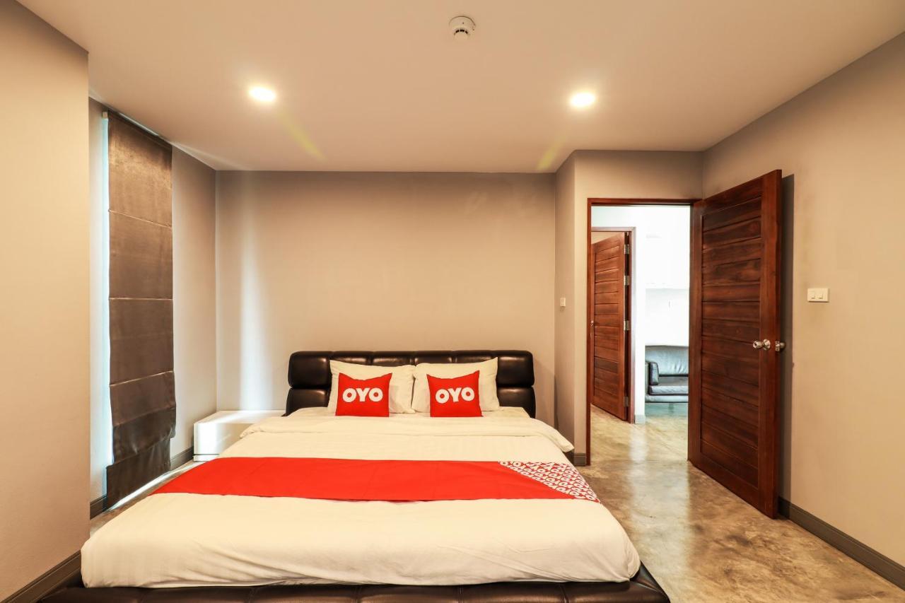 Oyo 150 3Q Chiangmai Residence Чиангмай Екстериор снимка